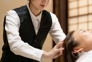 家族葬や一般葬のお葬式オプションである「湯灌(ゆかん)」とは? のイメージ